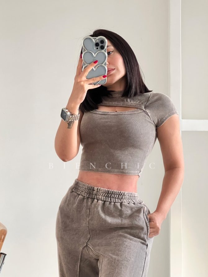 Conjunto Brown acid wash laluxe